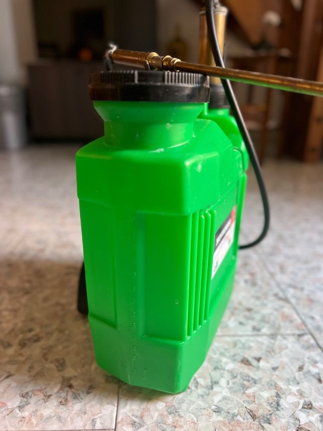 Novairro 16 litri pompa a zaino