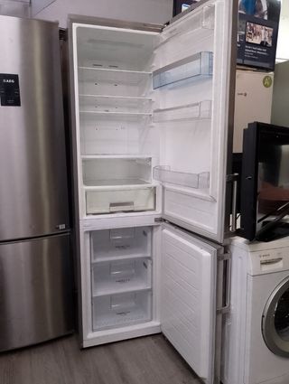 Muebles Nuevos y electrodomésticos de segunda mano