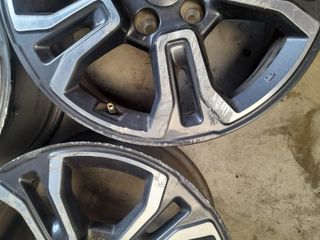 3 Llantas Jeep Renegade 16' 5x114 Repuesto