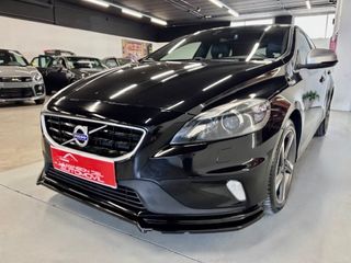 VOLVO V40 2.0 D3 RDESING MOMENTUM