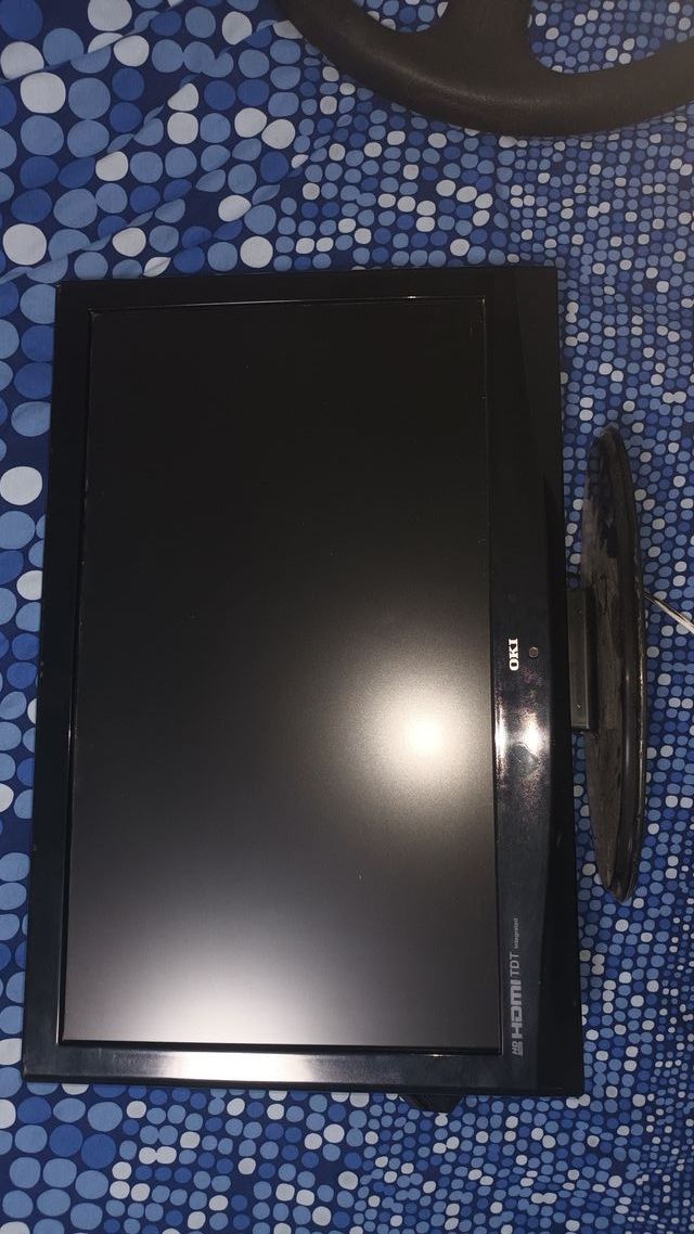 Televisión OKI 22 HD HDMI TDT de Segunda mano por EUR