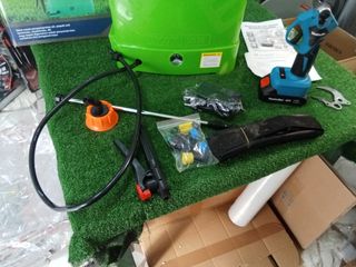 Nebulizzatore 16L + forbici potatura