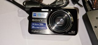 Cámara Sony Cyber-shot 16.1 MP HD 720p