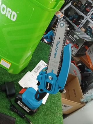 Nebulizzatore a batteria + mini motosega