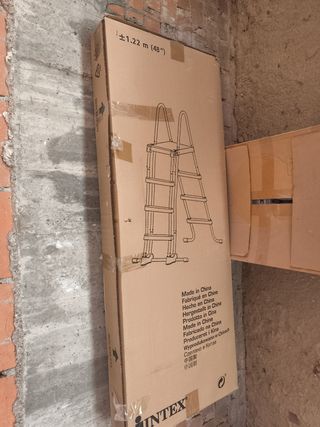 Escalera Piscina Intex 1.22 m (48)