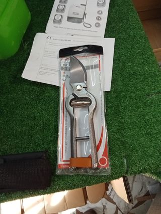 Nebulizzatore a batteria + forbici potatura