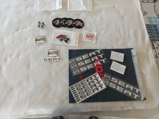 Set adesivi e stemmi Seat FR