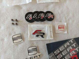 Set adesivi e stemmi Seat FR