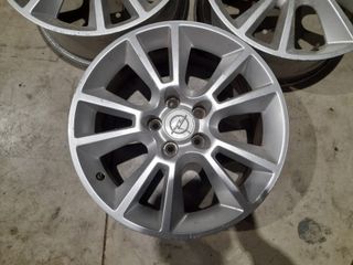 3 LLANTAS REPUESTO OPEL ZAFIRA B 7ancho 17 ́ Et 39