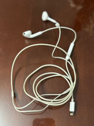 Auriculares Blancos Apple Lightning