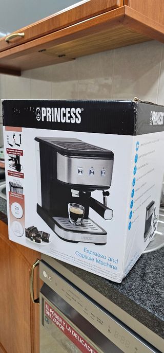 Cafetera Princess Espresso y Cápsulas