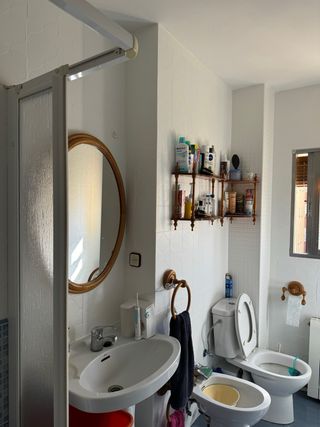 Pintor, Baldosas para baño o cocina.