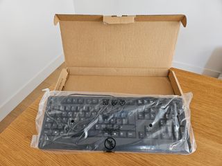 Teclado Lenovo con cable nuevo