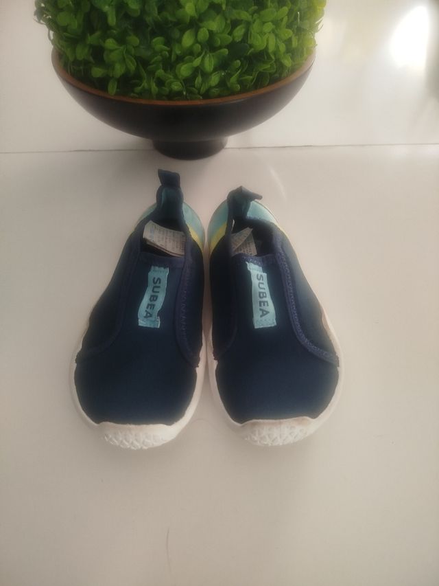 Escarpines niño SUBEA Talla 32-33. Como nuevos