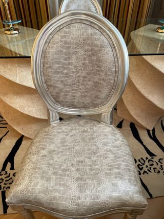 Sillas de comedor polipiel gris 
2 Uds.  Nuevas