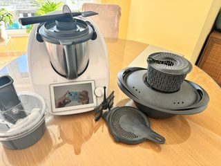 Thermomix TM6 muy muy poco uso