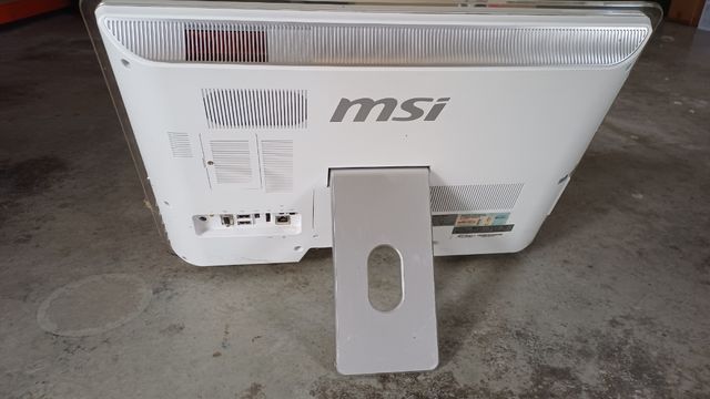 Ordenador MSI Windows 7
