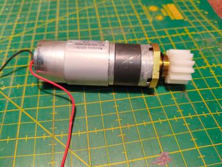 Motor Maytronics 24VDC 0.6A 100RPM