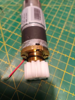 Motor Maytronics 24VDC 0.6A 100RPM