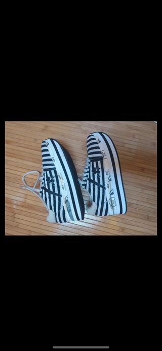 Zapatillas deportivas Premiata rayas blancas y neg