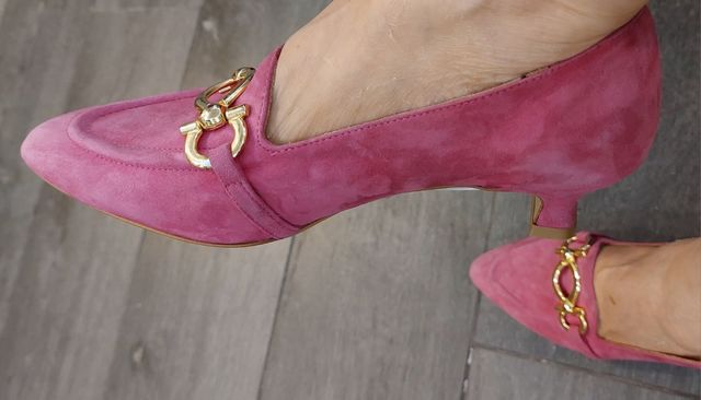 Mocassini Noa tacco 37 rosa con fibbia oro