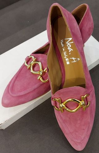Mocassini Noa tacco 37 rosa con fibbia oro