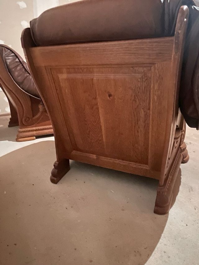 2 Butacas Piel y Madera Roble