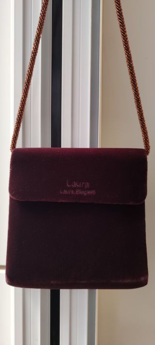 Bolso de fiesta Laura Biagiotti morado