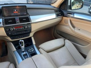 BMW X6 xDrive30d / 2011 / Nacional 