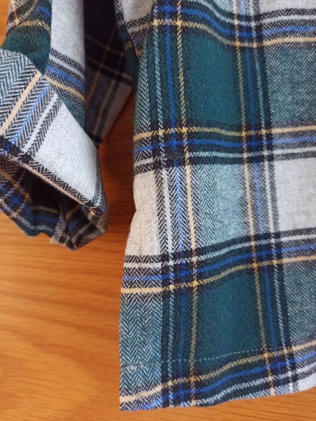 Camisa cuadros t.10 César Blanco. Tacto suave