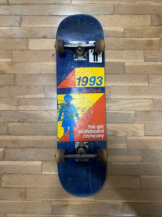 Tabla Skate (Girl Skateboard Company) 
