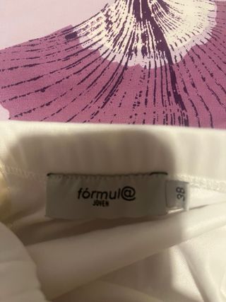 Vestido de fiesta blanco con pedrería