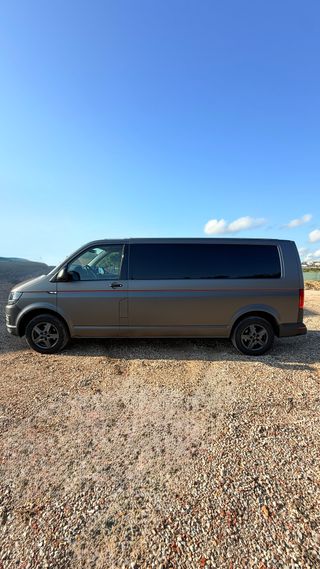 Volkswagen T6 Transporter 2.0 TDI DSG EcoProfi