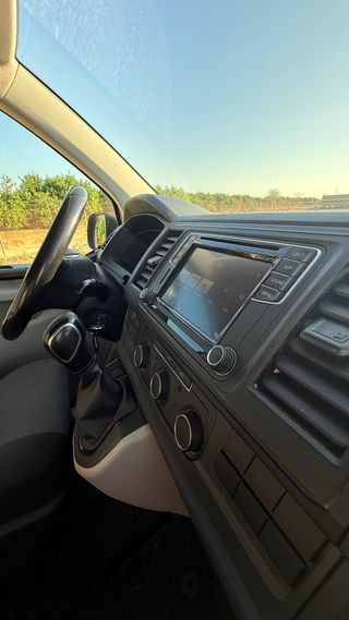 Volkswagen T6 Transporter 2.0 TDI DSG EcoProfi