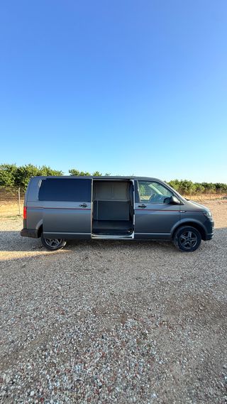 Volkswagen T6 Transporter 2.0 TDI DSG EcoProfi