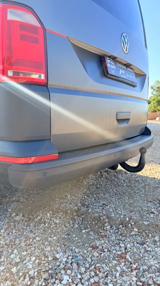 Volkswagen T6 Transporter 2.0 TDI DSG EcoProfi