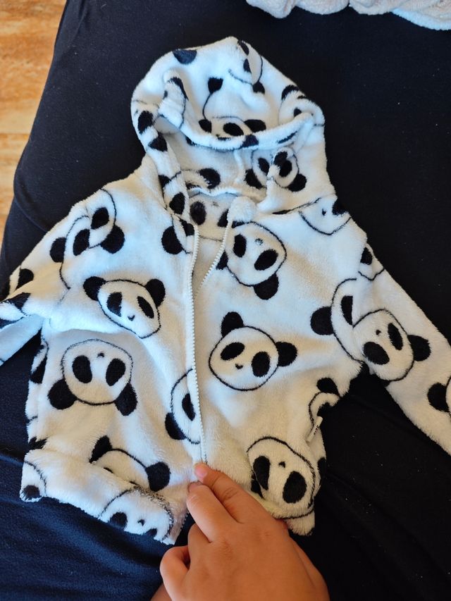 Conjunto panda bebé 6-9 meses