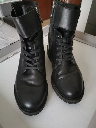 Stivaletti neri Geox