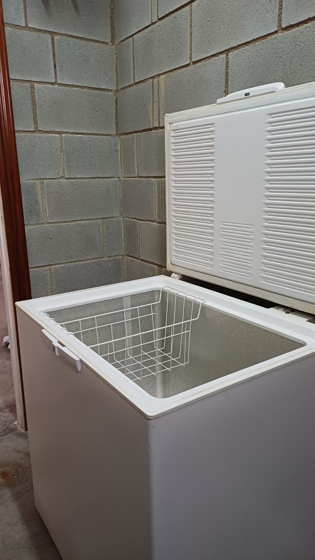 Arcón Congelador Whirlpool Blanco