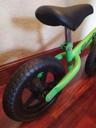 Bicicleta sin pedales Chicco