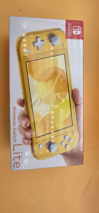 Nintendo Switch Lite Giallo - Nuovo Sigillato