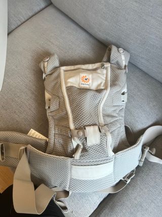Mochila Ergobaby Adapt Malla SoftFlex