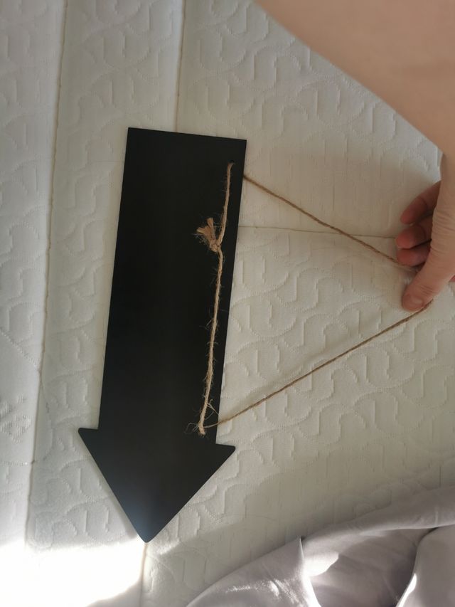 Pizarra Flecha Negra