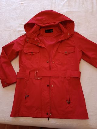 Parka roja con capucha BEYOND WOMAN Talla L