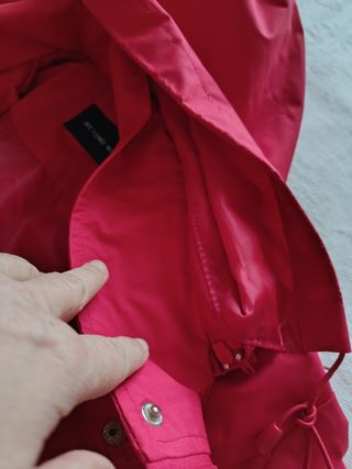 Parka roja con capucha BEYOND WOMAN Talla L