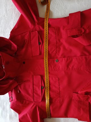 Parka roja con capucha BEYOND WOMAN Talla L