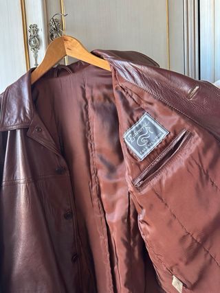 Chaqueta de cuero hombre. Talla 54. Marrón