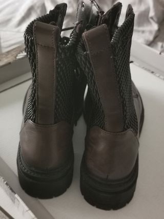 Stivaletti Geox bordeaux