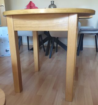 Mesa redonda roble macizo 82cm no extensible