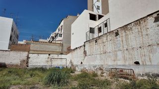 Terreno en venta en Este en Castellón de la Plana